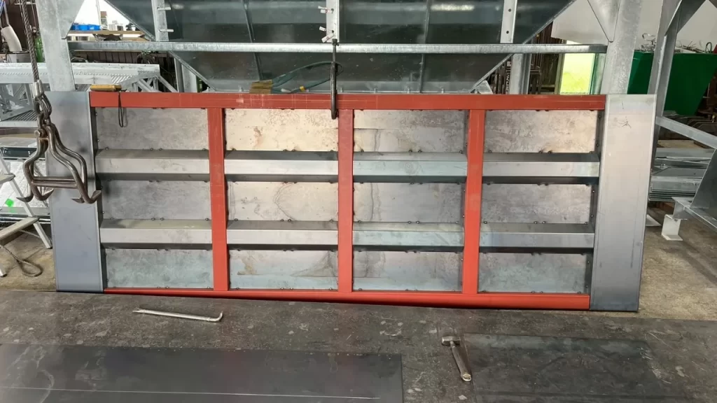 深ダンプ架装⑦