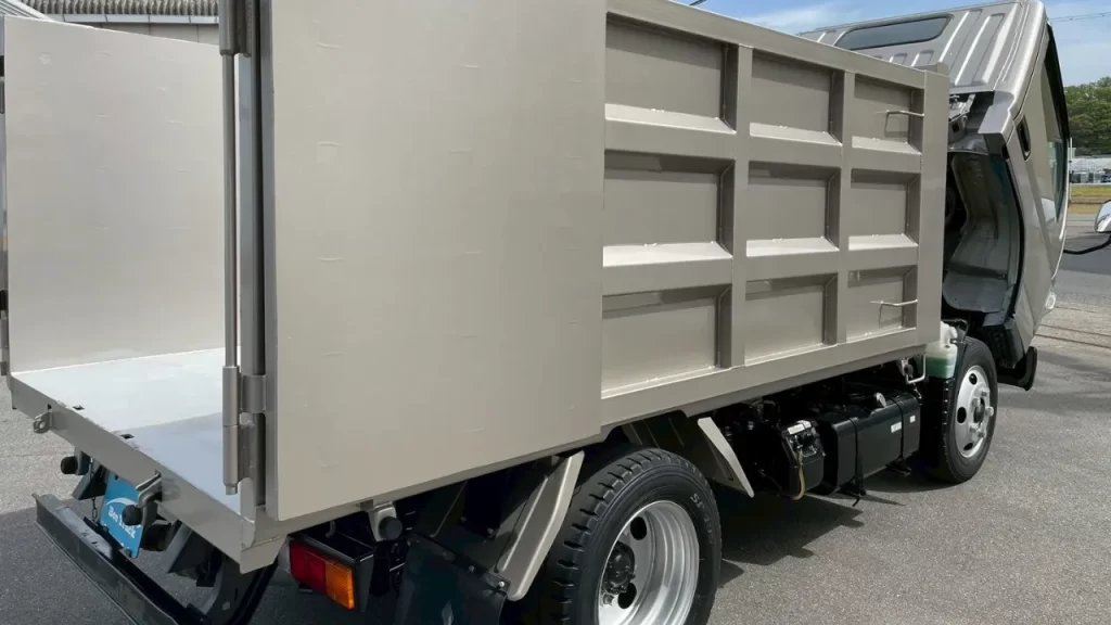 深ダンプ塗装⑥