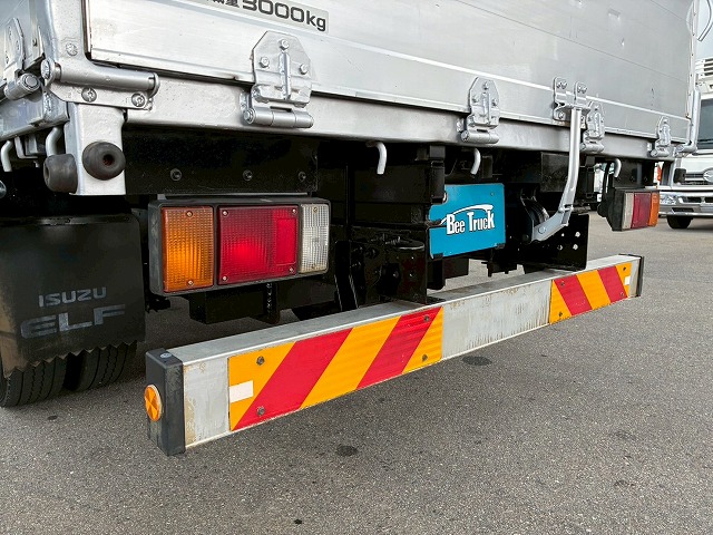 2017年 いすゞ 3000kg積載 No.1935