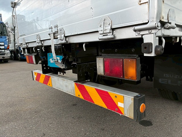 2017年 いすゞ 3000kg積載 No.1935