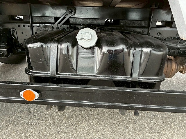 2017年 いすゞ 3000kg積載 No.1935