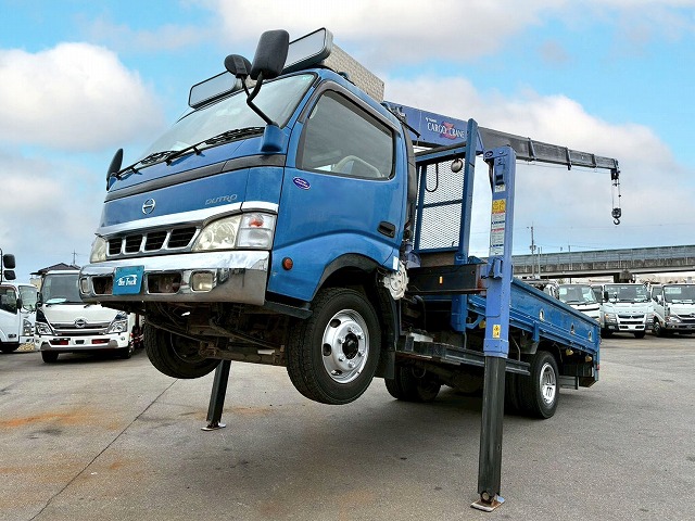 2004年 日野 デュトロ 3000kg積載 No.1982