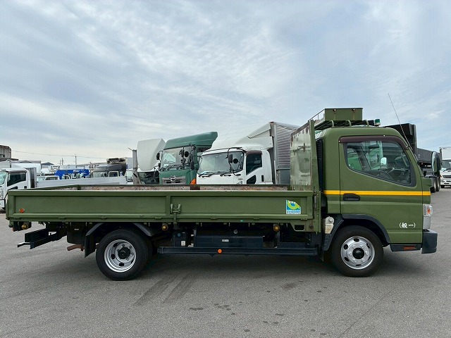 2016年 三菱ふそう キャンター 4000kg積載 No.1990