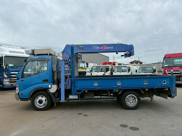 2004年 日野 デュトロ 3000kg積載 No.1982