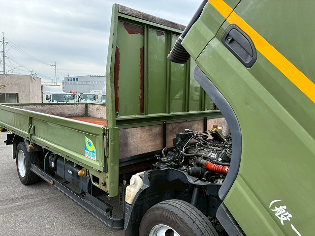 2016年 三菱ふそう キャンター 4000kg積載 No.1990