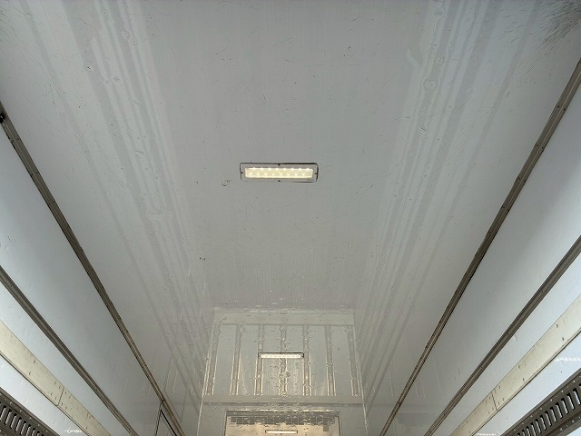 2017年 ファイター 2550kg積載 No.1992