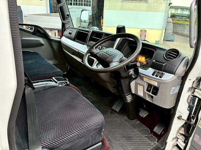 2021年 三菱ふそう キャンター 4100kg積載 No.1993