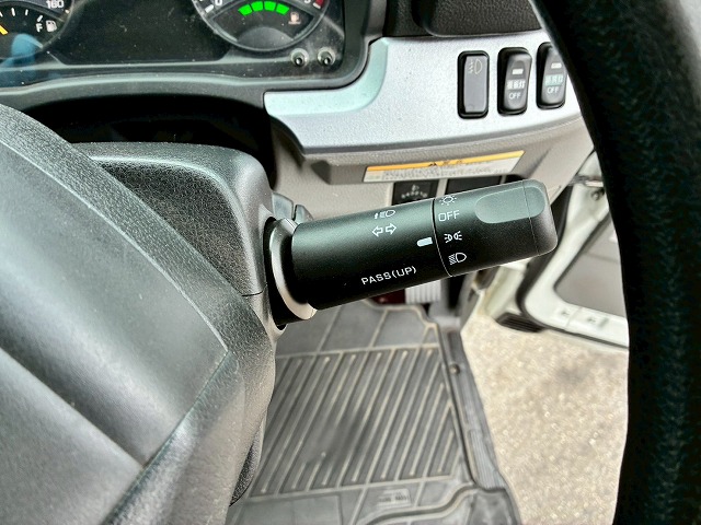 2021年 三菱ふそう キャンター 4100kg積載 No.1993