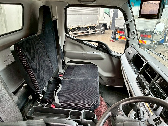 2021年 三菱ふそう キャンター 4100kg積載 No.1993