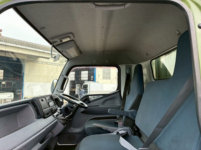 2016年 三菱ふそう キャンター 4000kg積載 No.1990