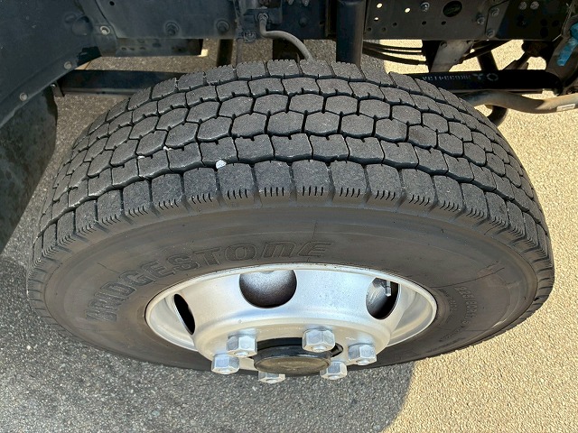 2017年 ファイター 2550kg積載 No.1992