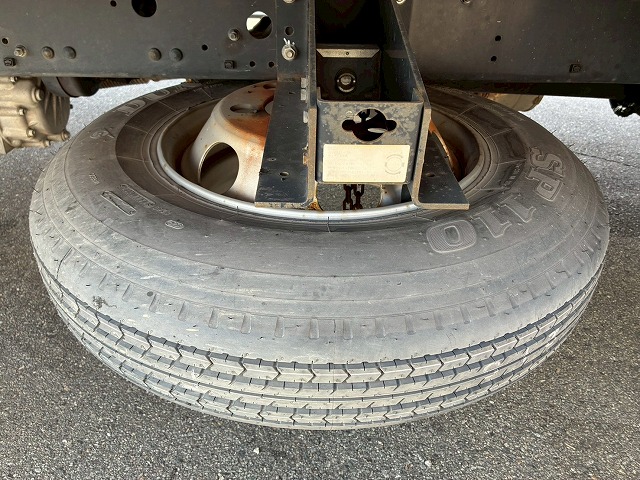 2017年 ファイター 2550kg積載 No.1992