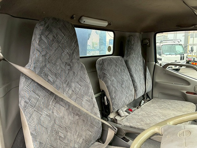 2004年 日野 デュトロ 3000kg積載 No.1982