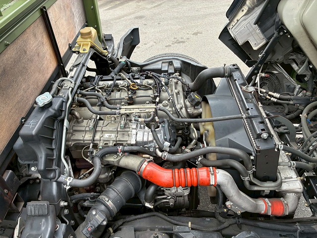 2016年 三菱ふそう キャンター 4000kg積載 No.1990