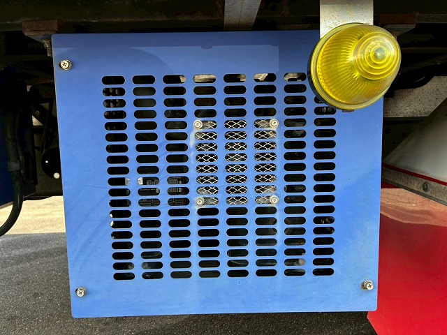 2017年 ファイター 2550kg積載 No.1992