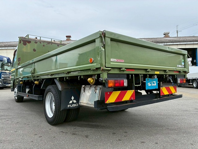 2016年 三菱ふそう キャンター 4000kg積載 No.1990