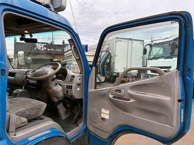 2004年 日野 デュトロ 3000kg積載 No.1982