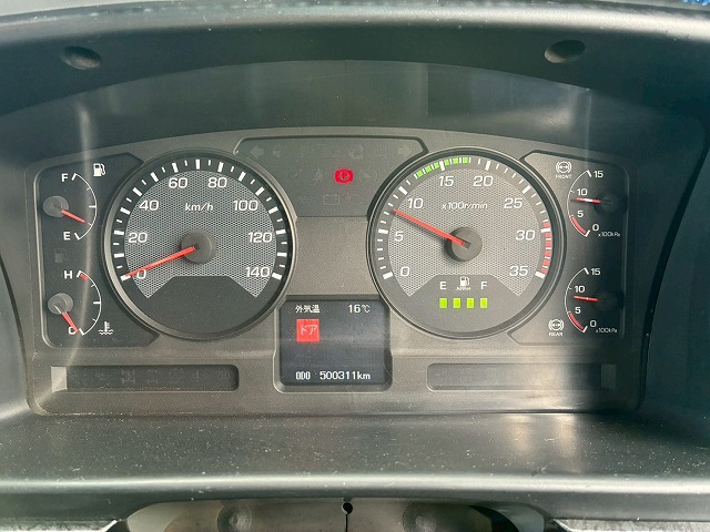 2016年 ファイター 2800kg積載 No.2030