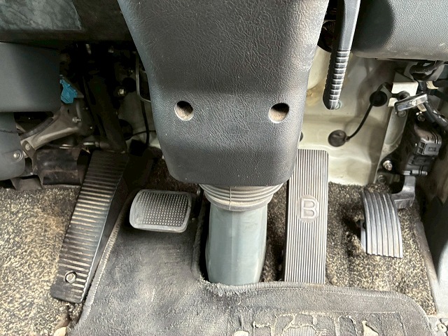 2016年 ファイター 2800kg積載 No.2030