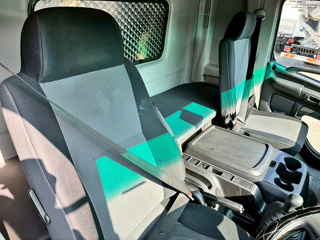 2012年 レンジャー 2850kg積載 No.2039