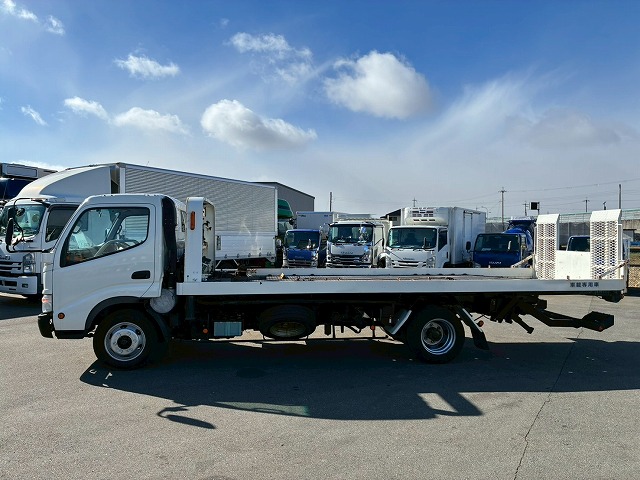 2005年 トヨエース 3000kg積載 No.2083