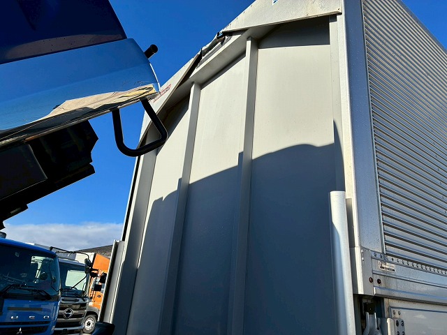 2010年 いすゞ 3050kg積載 No.2076