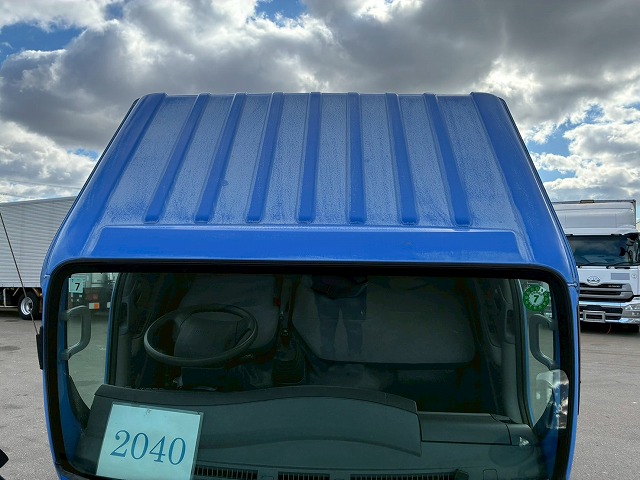 2017年 いすゞ 1500kg積載 No.2040