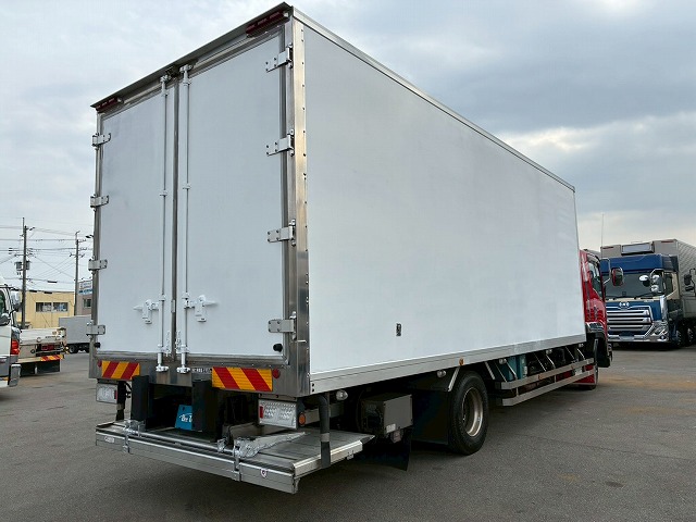 2019年 いすゞ 2350kg積載 No.2055