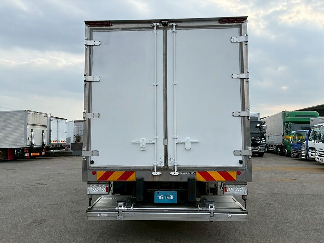 2019年 いすゞ 2350kg積載 No.2055