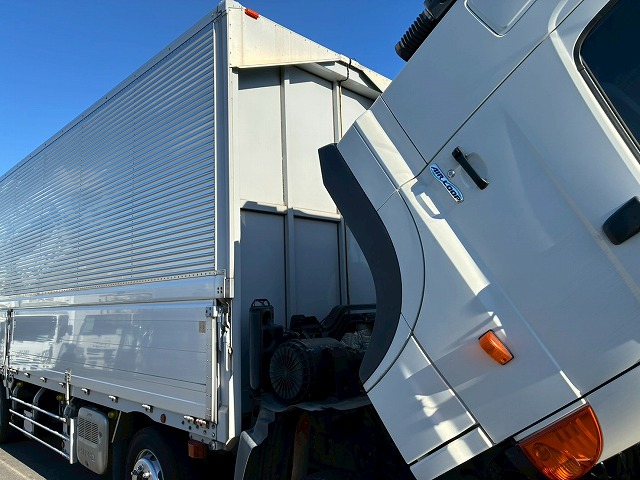 2014年 日野 プロフィア 13600kg積載 No.2050