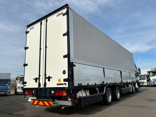 2017年 UDトラックス 13600kg積載 No.2056