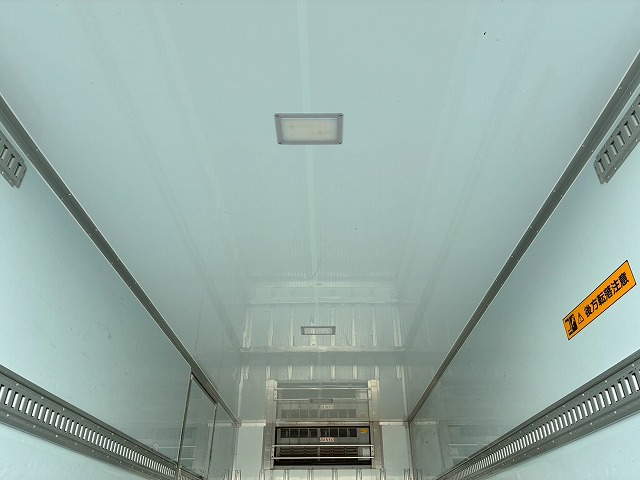 2019年 いすゞ 2350kg積載 No.2055