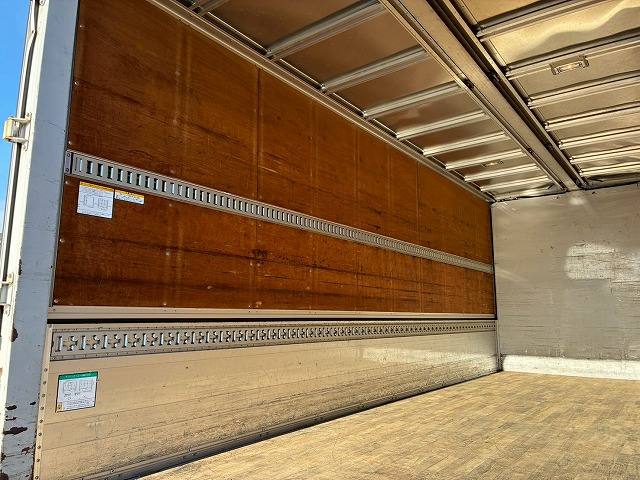 2010年 いすゞ 3050kg積載 No.2076