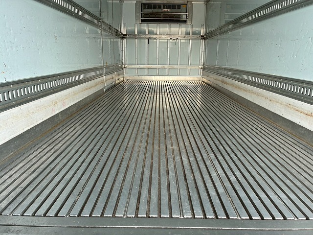 2019年 いすゞ 2350kg積載 No.2055