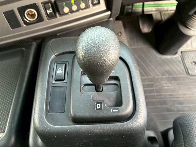 2015年 日野 プロフィア 13000kg積載 No.2034