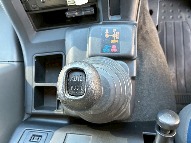 2015年 いすゞ 13900kg積載 No.2057