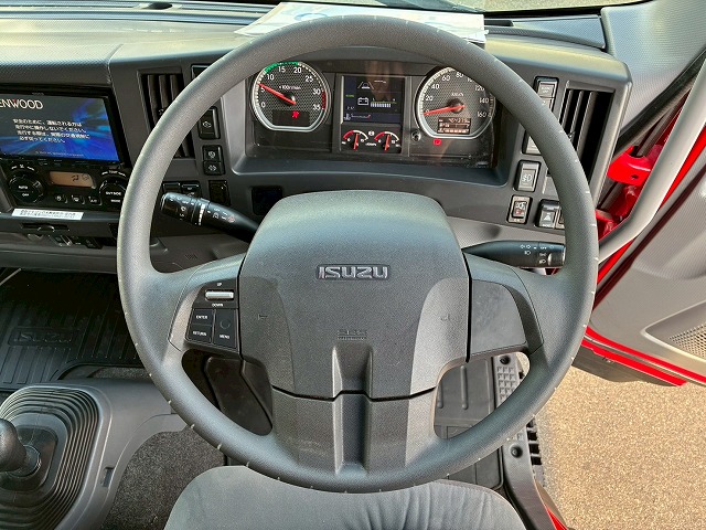 2019年 いすゞ 2350kg積載 No.2055