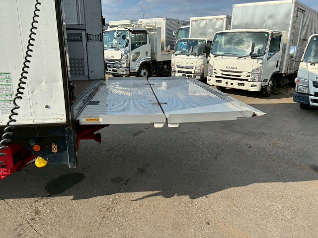 2019年 三菱ふそう スーパーグレート 13100kg積載 No.2037