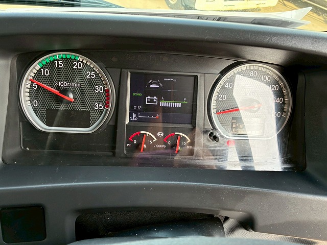 2019年 いすゞ 2350kg積載 No.2055