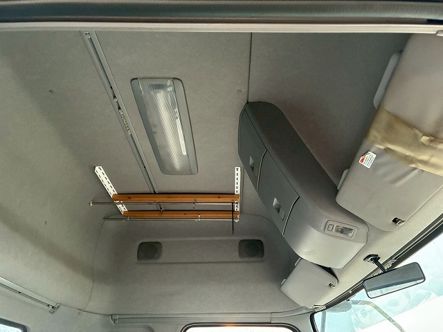 2017年 UDトラックス 38620kg積載 No.2067