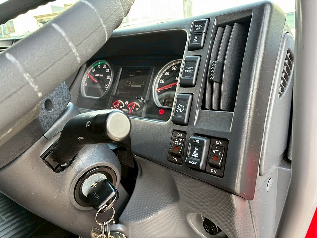 2019年 いすゞ 2350kg積載 No.2055