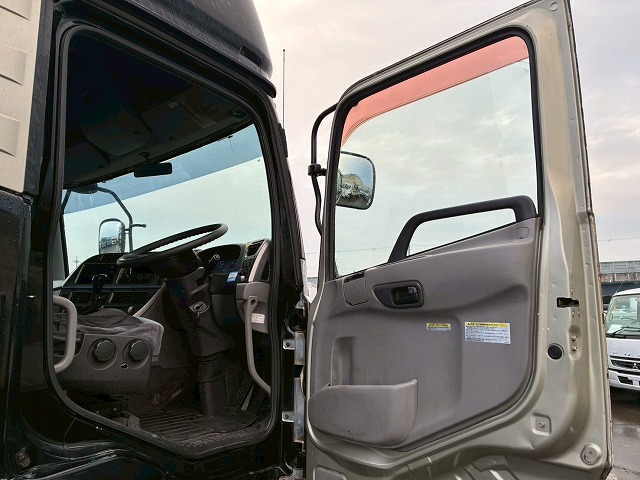 2017年 UDトラックス 38620kg積載 No.2067