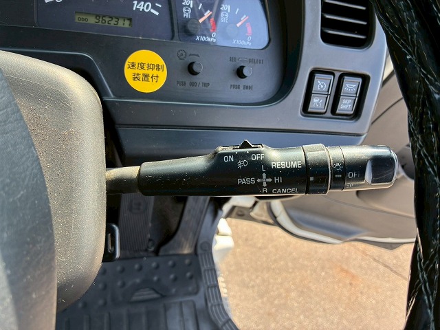 2015年 いすゞ 13700kg積載 No.2035