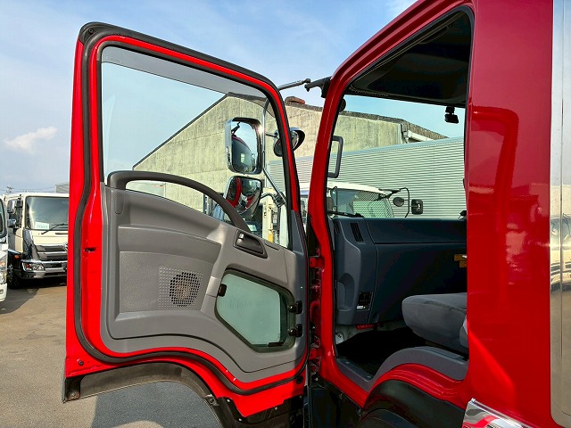 2019年 いすゞ 2350kg積載 No.2055