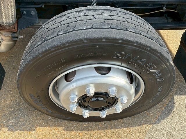 2017年 UDトラックス 13600kg積載 No.2056