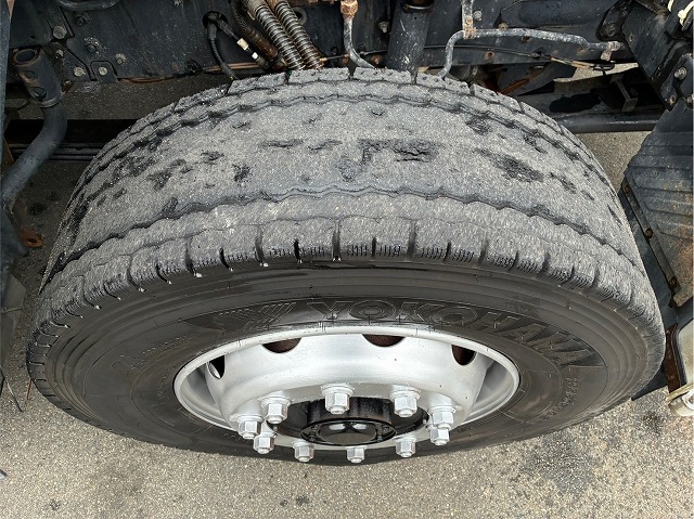 2017年 UDトラックス 38620kg積載 No.2067