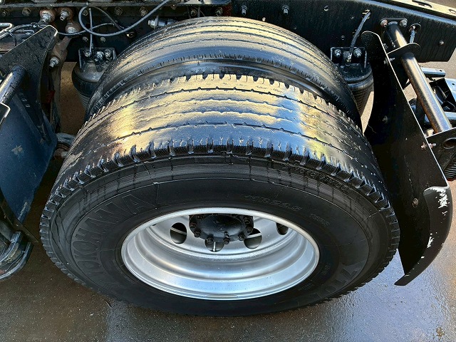 2017年 UDトラックス 38620kg積載 No.2067