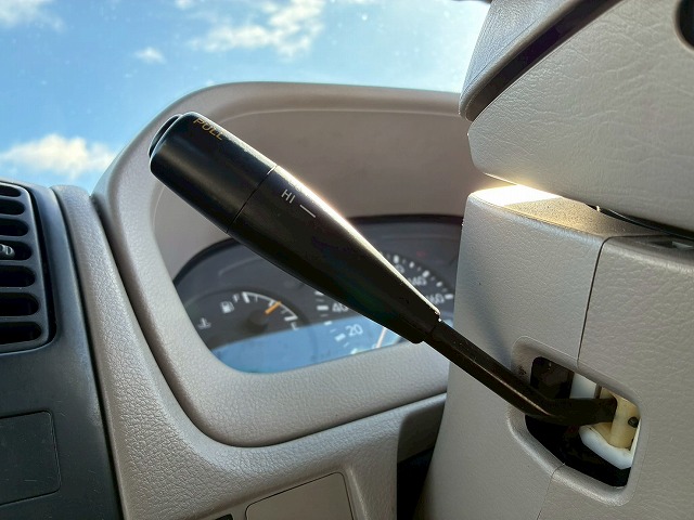 2005年 トヨエース 3000kg積載 No.2083