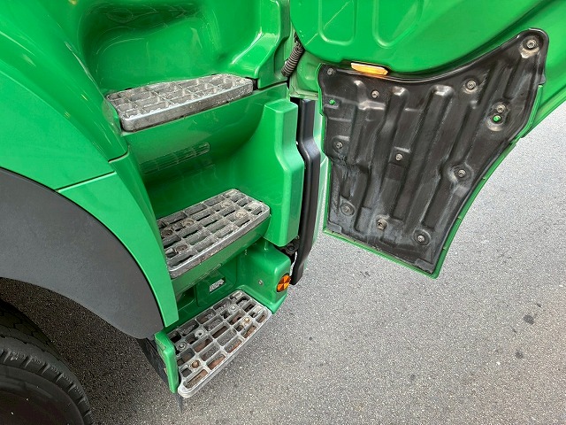 2015年 日野 プロフィア 13000kg積載 No.2034