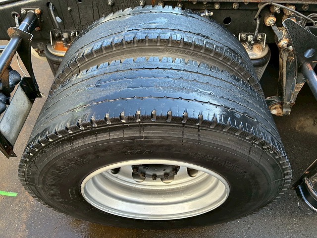 2017年 UDトラックス 38620kg積載 No.2067